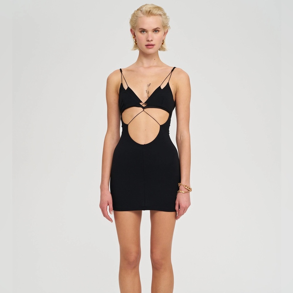 NWT IAMNOTBASIC Larisa Dress in Black XS